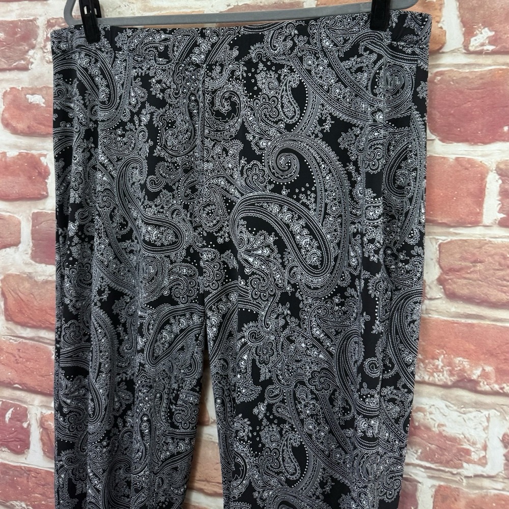 Susan Graver Pants Women's 2X Black White Boho Floral Casual Career Stretchy - Picture 4 of 8